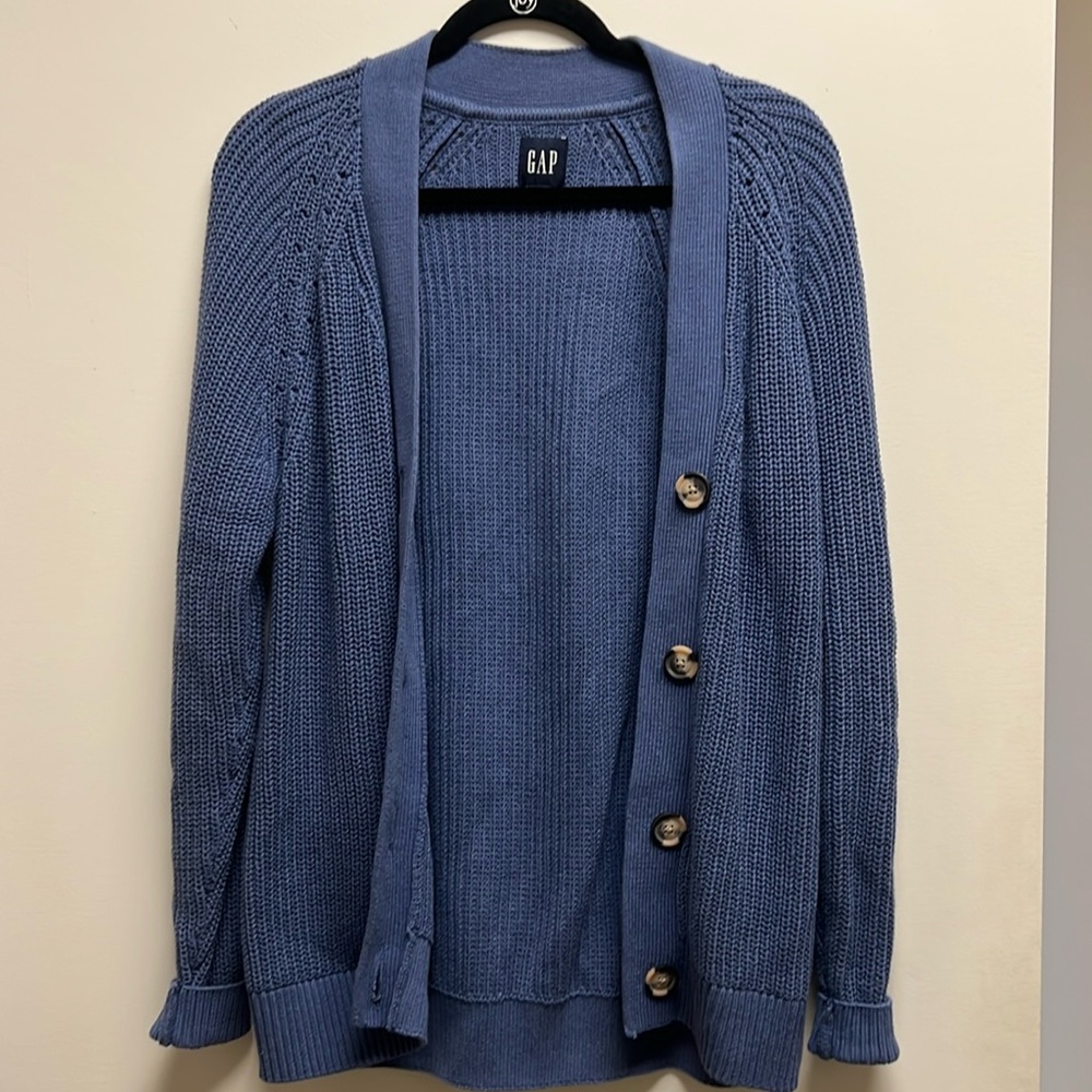 Gap cardigan
